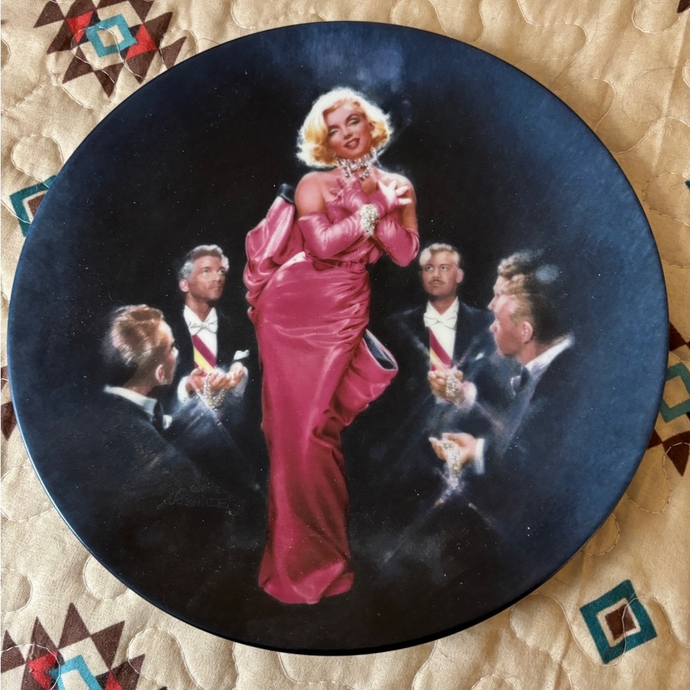 Marilyn Monroe Diamonds are a Girl’s Best Friend